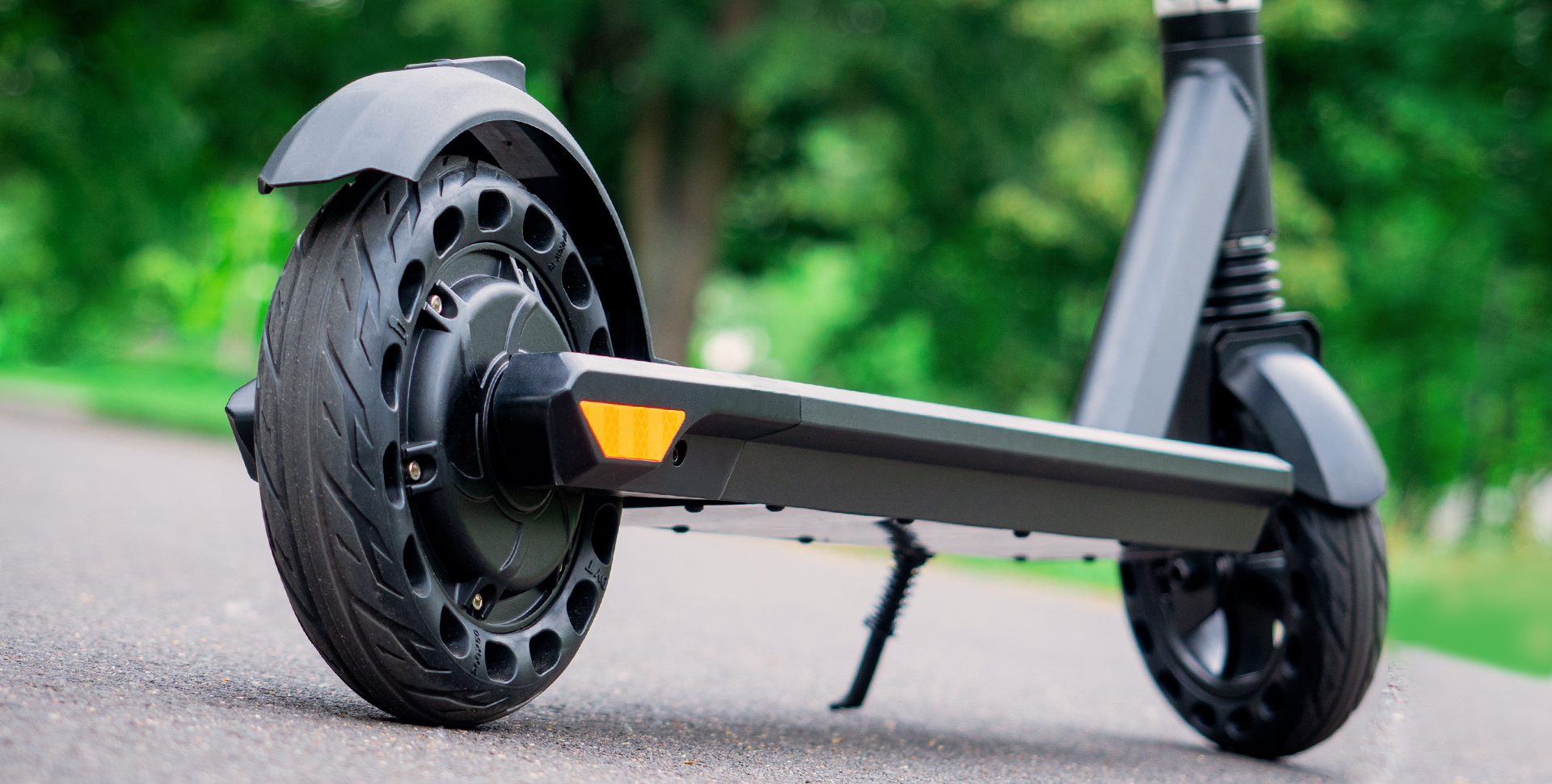 Trotineta electrica uGO Squbby, Black / White 1